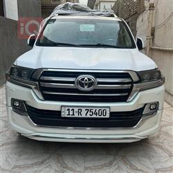 تويوتا لاندكروزر
